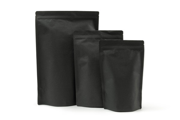 Standbodenbeutel (Kaffeebeutel) Aromaschutz und Ventil. Kraftpapier in schwarz