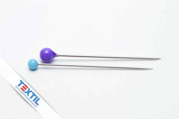Pins with colored head