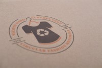 Versandbeutel aus Papier bedruckt mit Logo
