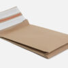 Leere KRAFTMAILER® Versandtasche aus Kraftpapier mit Seitenfalte und zwei Klebestreifen
