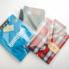 T-Shirt und kariertes Hemd in Polybags Premium Textilverpackungen