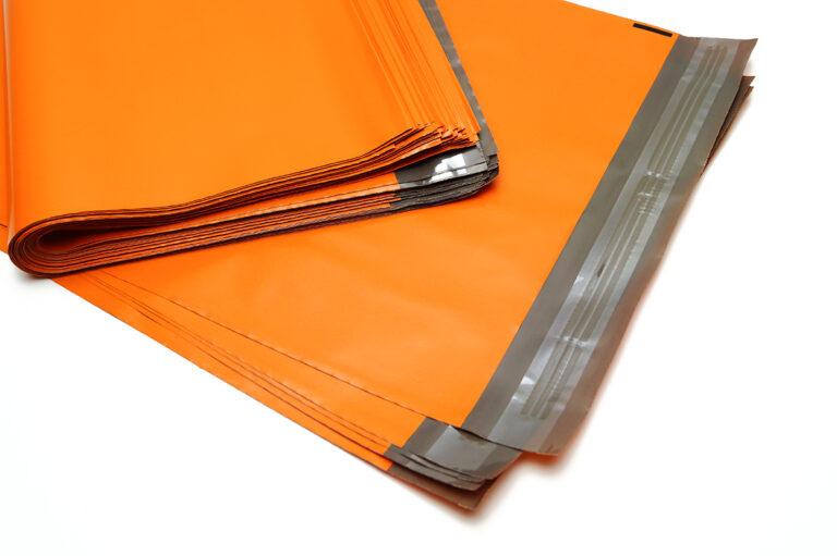 Farbige FOLIENMAILER® Versandtaschen aus recycelbarer Folie Farbige FOLIENMAILER® Versandtaschen aus recycelbarer Folie