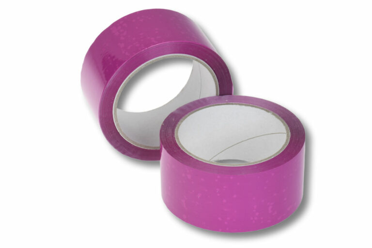 Coloured PP packing tape with low-noise unwinding on a roll Coloured PP packing tape with low-noise unwinding on a roll